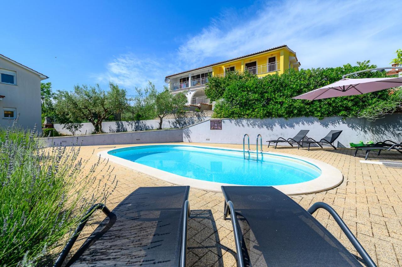 Villa Elisa Kaštelir Екстериор снимка