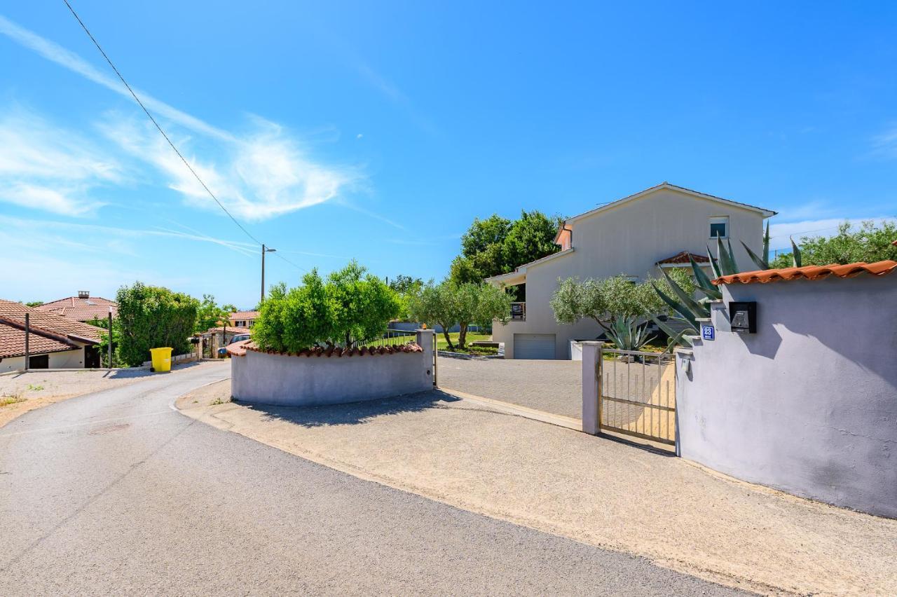 Villa Elisa Kaštelir Екстериор снимка